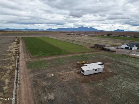7613 S Linda Lou Rd, Eloy, AZ 85131