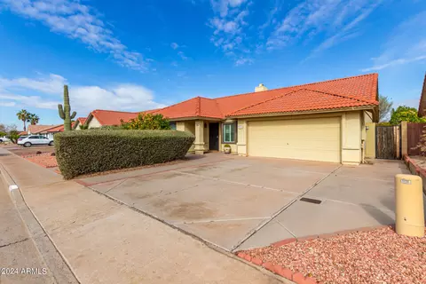 5828 Enrose St, Mesa, AZ 85205 photo 4