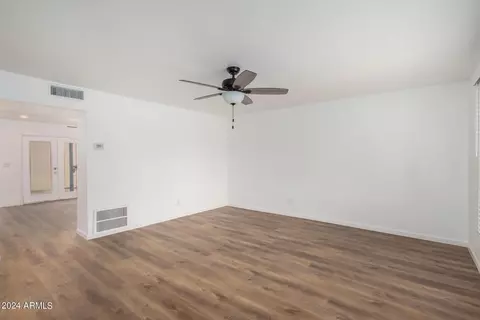 4530 N 15th Ave, Phoenix, AZ 85015 photo 18