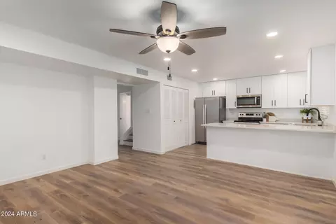 4530 N 15th Ave, Phoenix, AZ 85015 photo 22
