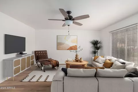 4530 N 15th Ave, Phoenix, AZ 85015