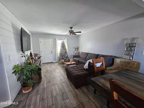 7110 E Aspen Ave, Mesa, AZ 85208 photo 2