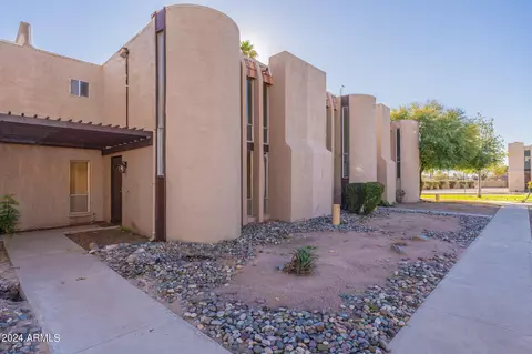 791 E Pepper Dr, Casa Grande, AZ 85122