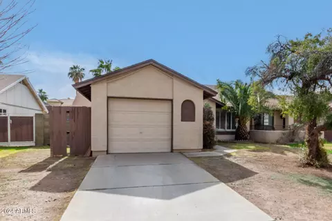 1647 E Beverly Ln, Phoenix, AZ 85022