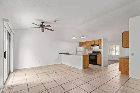 1647 E Beverly Ln, Phoenix, AZ 85022 photo 15