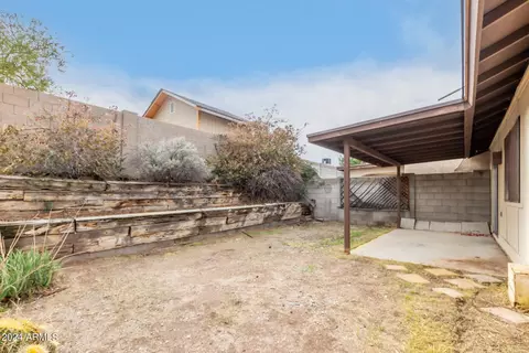 1647 E Beverly Ln, Phoenix, AZ 85022 photo 37