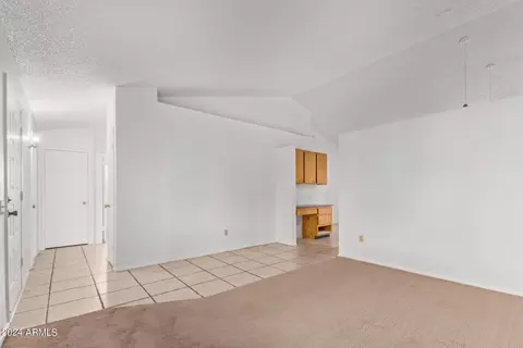 1647 E Beverly Ln, Phoenix, AZ 85022 photo 9