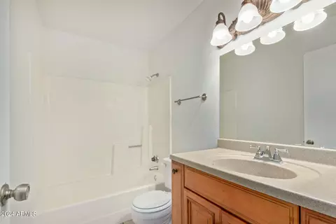 1647 E Beverly Ln, Phoenix, AZ 85022 photo 31