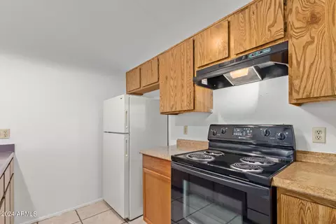 1647 E Beverly Ln, Phoenix, AZ 85022 photo 17