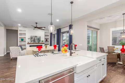 2451 E Bellerive Dr, Gilbert, AZ 85298 photo 17