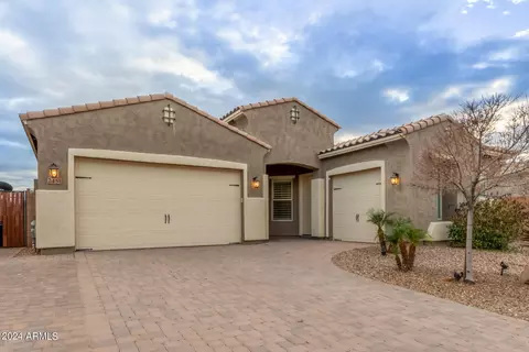 2451 E Bellerive Dr, Gilbert, AZ 85298