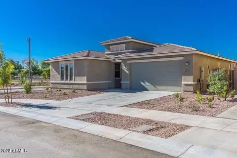 10725 W Solano Dr, Phoenix, AZ 85037