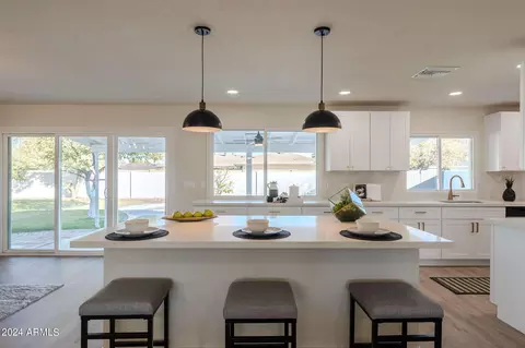 1006 E Julie Dr, Tempe, AZ 85283 photo 14
