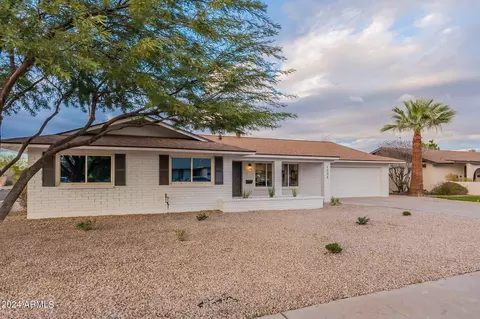 1006 E Julie Dr, Tempe, AZ 85283 photo 2