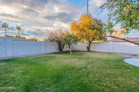 1006 E Julie Dr, Tempe, AZ 85283 photo 39
