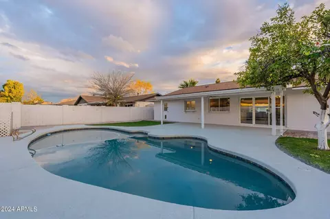 1006 E Julie Dr, Tempe, AZ 85283 photo 36