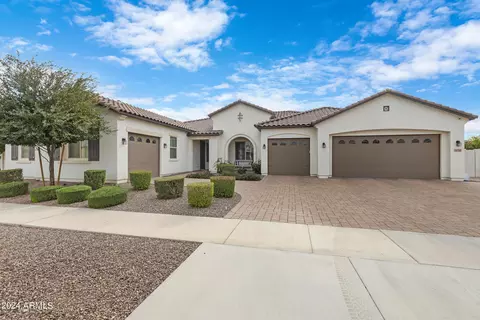 19753 E Poplar Dr, Queen Creek, AZ 85142