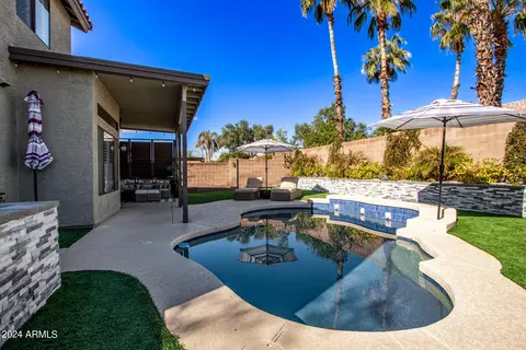 Exterior - 4376 E Coolbrook Ave, Phoenix, AZ 85032 photo 4 of 8