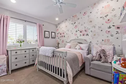 Bedroom - 4376 E Coolbrook Ave, Phoenix, AZ 85032 photo 4 of 9