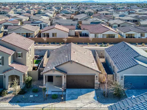 40499 W Sunland Dr, Maricopa, AZ 85138