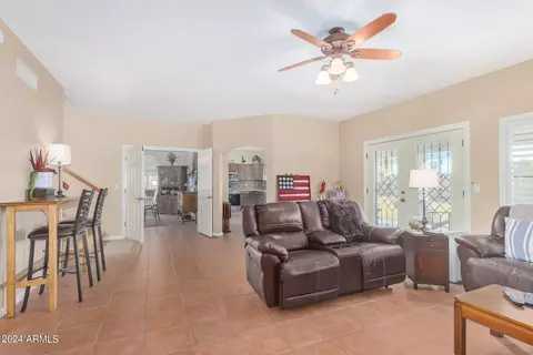 2051 E Diamond Dr, Tempe, AZ 85283 photo 5