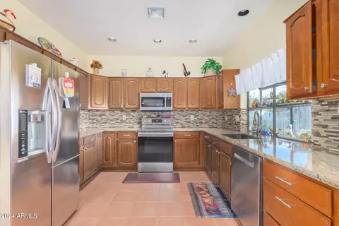 2051 E Diamond Dr, Tempe, AZ 85283 photo 10