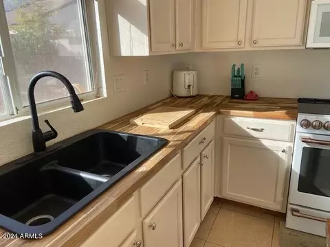 1209 E Graham Trl, Phoenix, AZ 85040 photo 3
