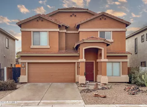 787 W Oak Tree Ln, San Tan Valley, AZ 85143