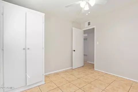 2114 N 40th Dr, Phoenix, AZ 85009 photo 10
