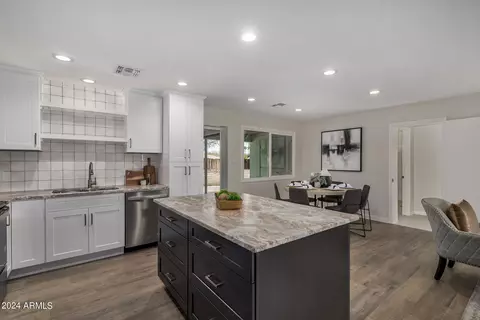 1930 E Palmcroft Dr, Tempe, AZ 85282 photo 8