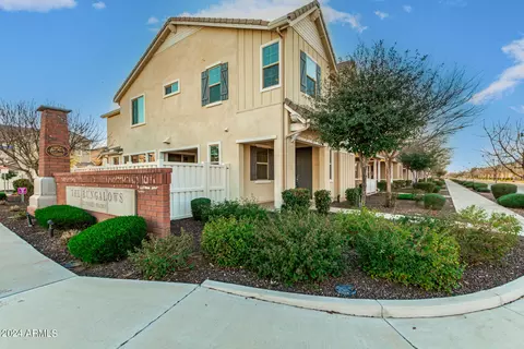 Exterior - 3750 E Robert St, Gilbert, AZ 85295 photo 3 of 21