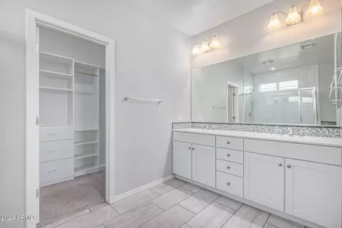 Bath - 3750 E Robert St, Gilbert, AZ 85295 photo 3 of 6