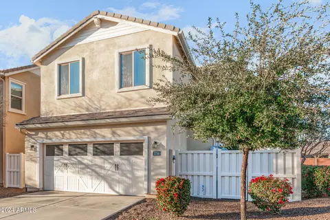Exterior - 3750 E Robert St, Gilbert, AZ 85295 photo 6 of 21