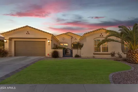 3674 E Indigo St, Gilbert, AZ 85298 photo 2