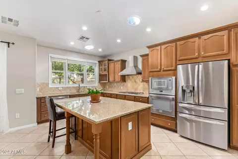4526 E Bonanza Rd, Gilbert, AZ 85297 photo 14