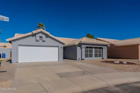 3516 E Rockwood Dr, Phoenix, AZ 85050
