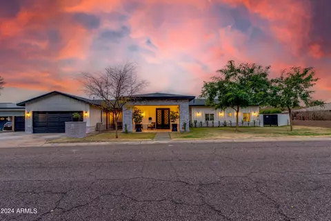 6820 N 13th Pl, Phoenix, AZ 85014