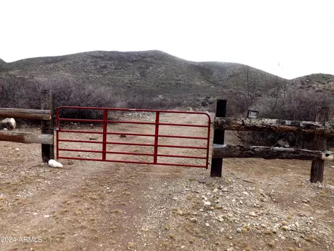lot2 W Red Mountain Rd #2, Bisbee, AZ 85603