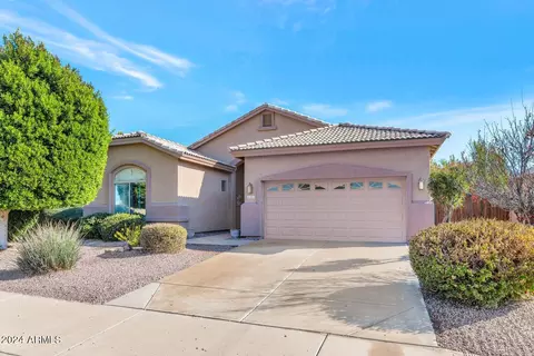 1013 S Canfield St, Mesa, AZ 85208