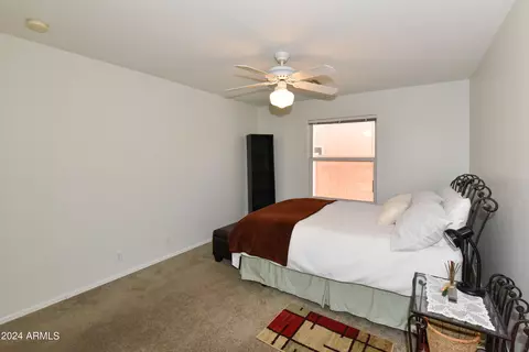 913 E Gary Ln, Phoenix, AZ 85042 photo 37