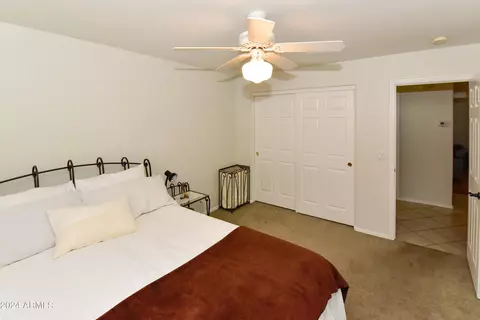 913 E Gary Ln, Phoenix, AZ 85042 photo 35