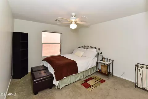 913 E Gary Ln, Phoenix, AZ 85042 photo 34