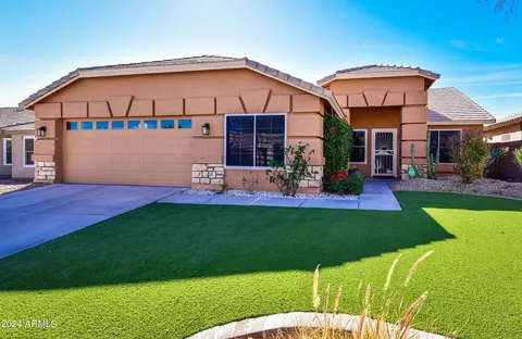 913 E Gary Ln, Phoenix, AZ 85042