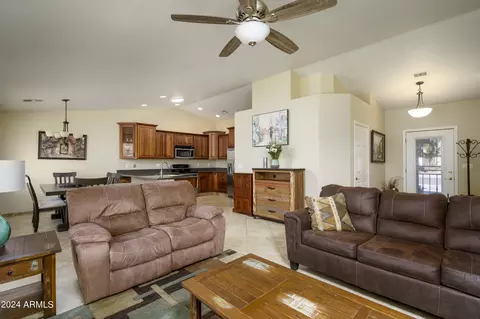 10863 E Lindner Ave, Mesa, AZ 85209 photo 8