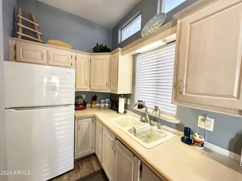859 S Aquamarine Dr, Apache Junction, AZ 85119 photo 32