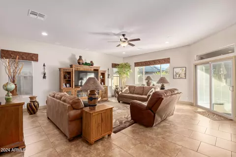 11419 E Olla Ave, Mesa, AZ 85212 photo 3