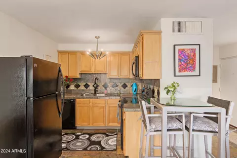 1012 E Osborn Rd #F, Phoenix, AZ 85014 photo 8
