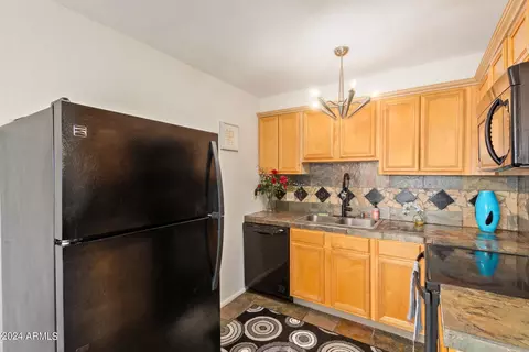 1012 E Osborn Rd #F, Phoenix, AZ 85014 photo 10