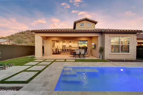 1902 N Bernard Cir, Mesa, AZ 85207