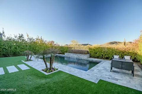 520 E Creosote Dr, Phoenix, AZ 85085 photo 27